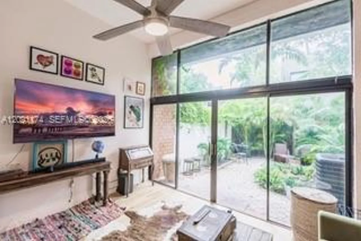 2956 Bird Ave #6, Miami: photo 1 of 14