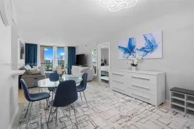 3300 NE 191st St #1816, Aventura: photo 1 of 38