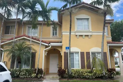 10760 NW 82nd Ter #9-7, Doral: photo 1 of 32