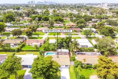 460 NW 88th Ter, El Portal: photo 1 of 19