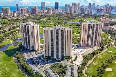 20301 W Country Club Dr #2428, Aventura: photo 1 of 49