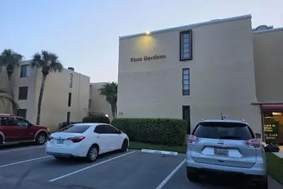 733 SE 1st Way #102, Deerfield Beach: photo 1 of 26