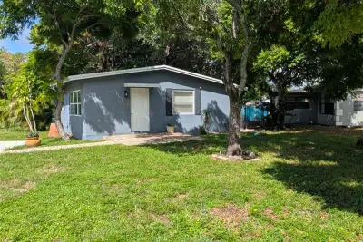 1553 NW 15th Ter, Fort Lauderdale: photo 1 of 15