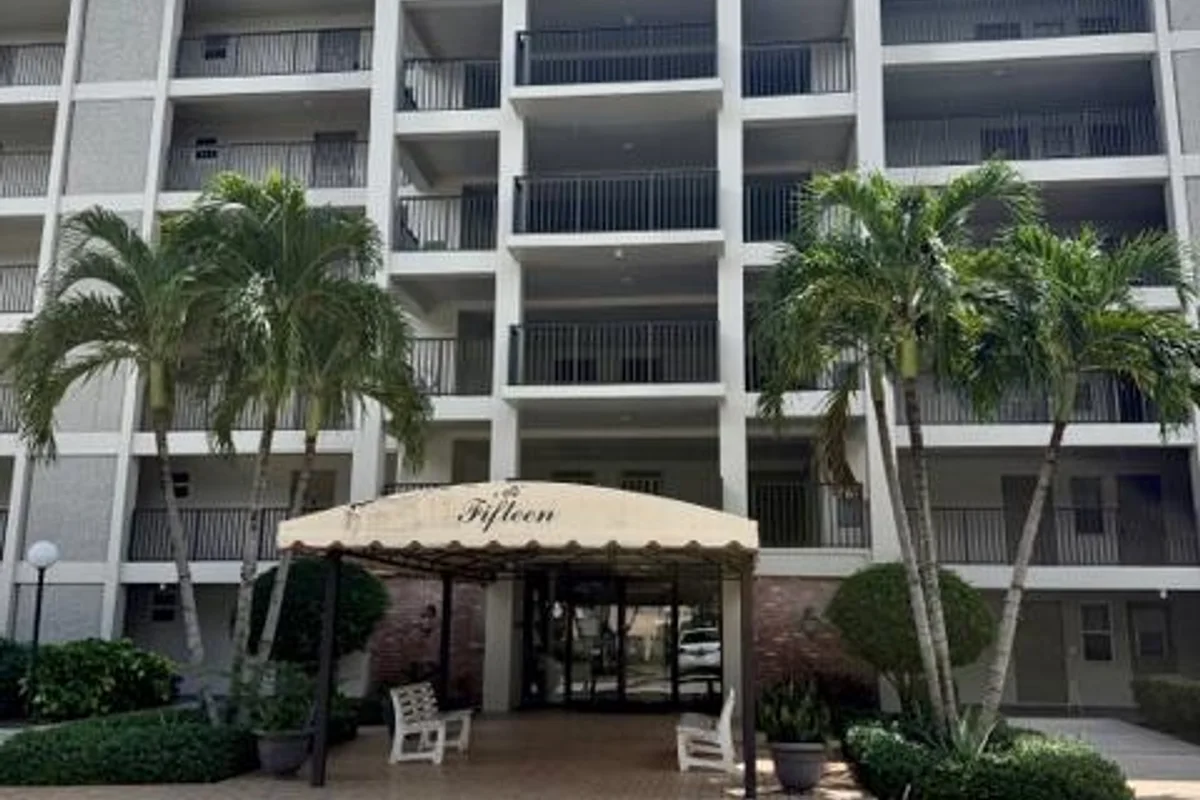 2600 S Course Dr #107, Pompano Beach: photo 1 of 17