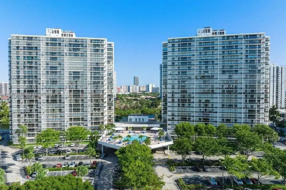 3701 N Country Club Dr #1807, Aventura: photo 1 of 43