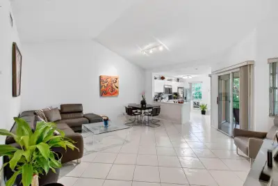 6737 Via Regina, Boca Raton: photo 1 of 18