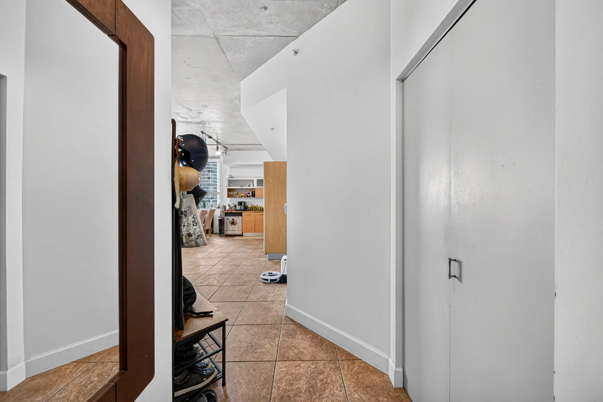 2275 Biscayne Blvd #1009, Miami: photo 1 of 41