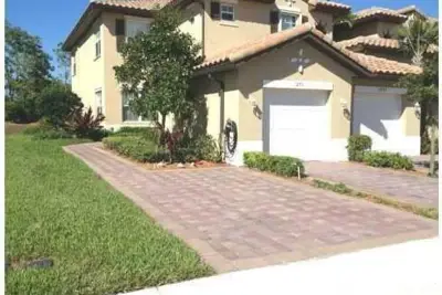 12771 NW 83rd Ct #24-A, Parkland: photo 1 of 11
