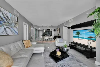 1800 S Ocean Dr #1408, Hallandale Beach: photo 1 of 50