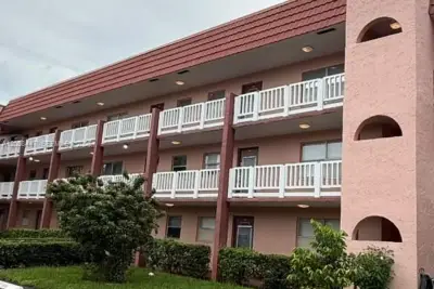 9641 Sunrise Lakes Blvd #305, Sunrise: photo 1 of 20