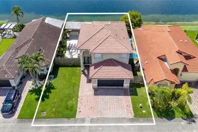 12028 SW 133rd Ter, Miami: photo 1 of 51