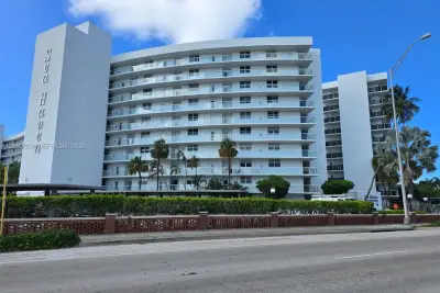 2731 NE 14th St Cswy #636, Pompano Beach: photo 1 of 29