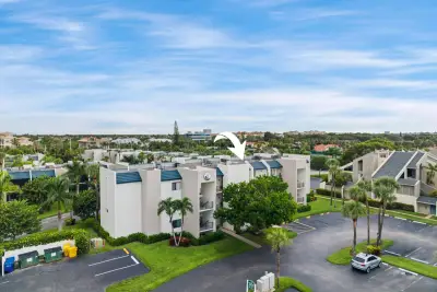 1605 S US Hwy 1 #303V6, Jupiter: photo 1 of 22