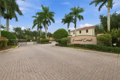 12436 NW Emerald Creek Manor, Plantation: photo 1 of 28