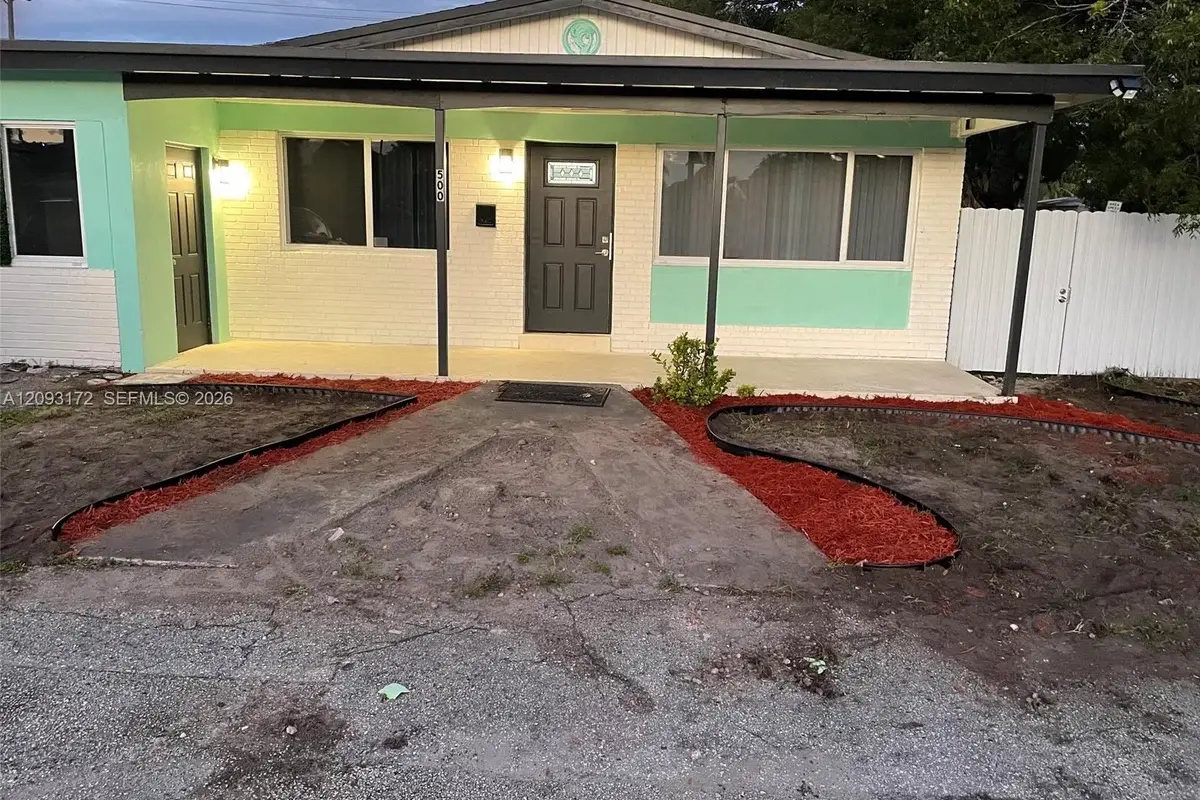 500 NW 31st Ave, Fort Lauderdale: photo 1 of 46