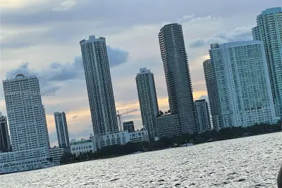 1750 N Bayshore Dr #2810, Miami: photo 1 of 47