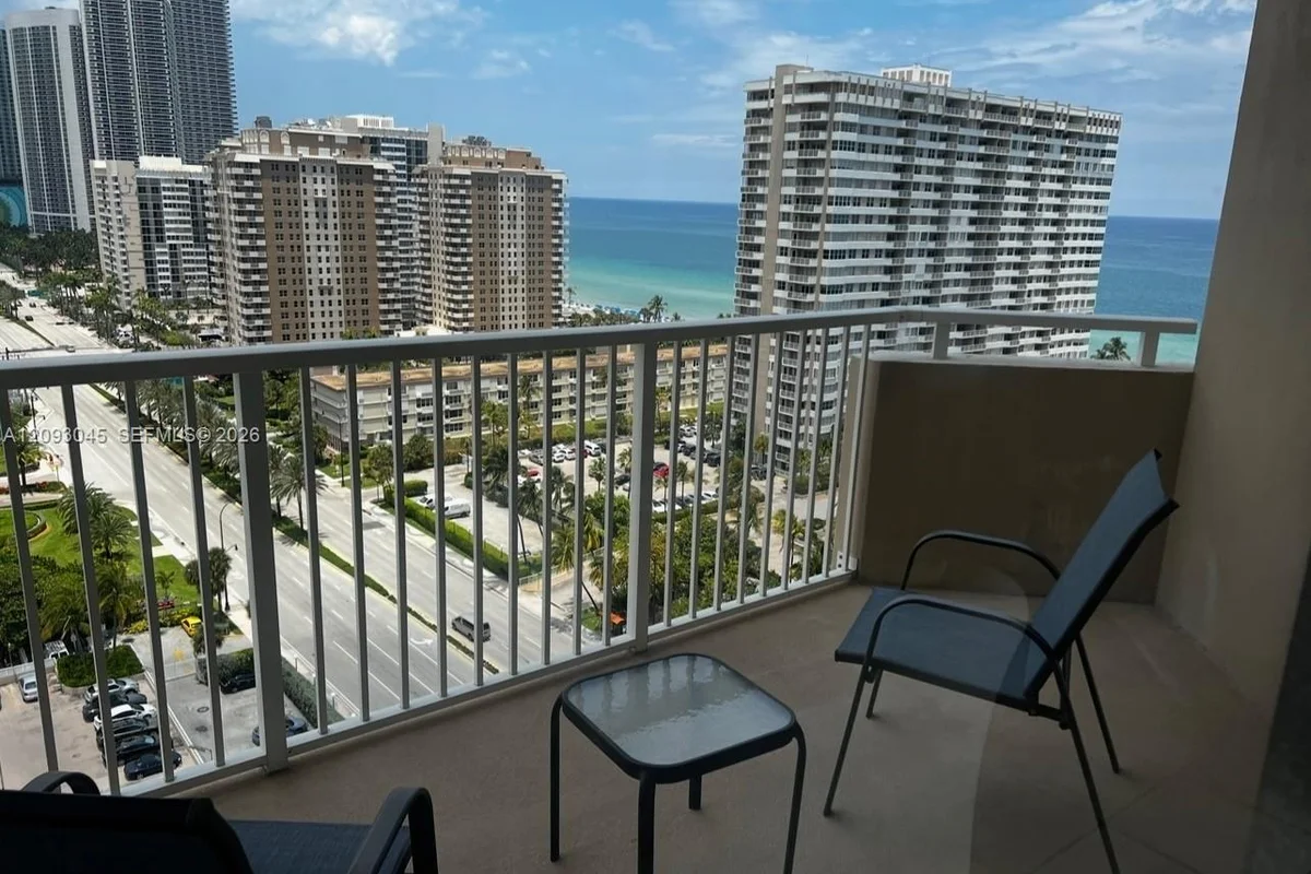 1985 S Ocean Dr #17M, Hallandale Beach: photo 1 of 29