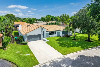 10975 NW 19th St, Coral Springs: photo 1 of 58