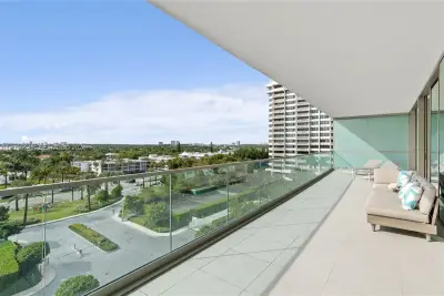10201 Collins Ave #705, Bal Harbour: photo 1 of 40