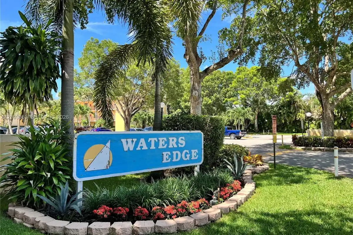 11477 NW 39th Ct #103-1, Coral Springs: photo 1 of 25