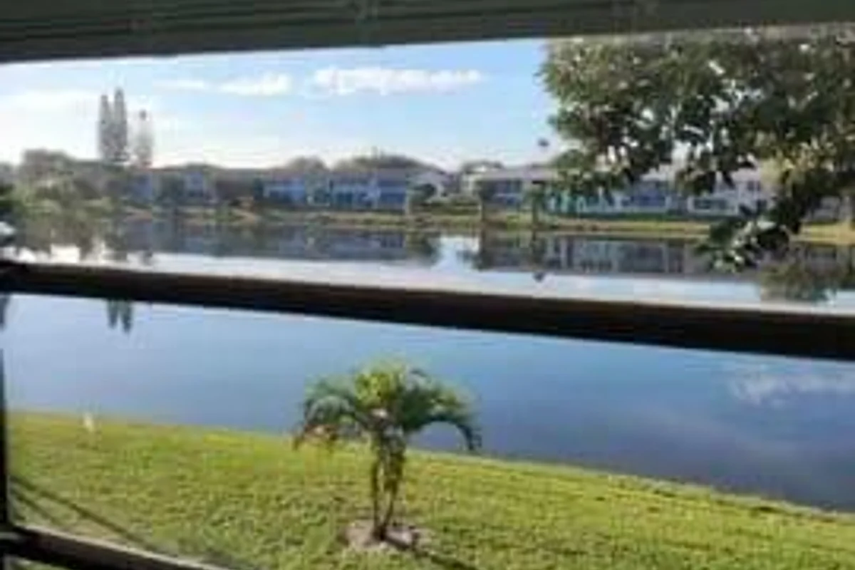 133 Somerset G, West Palm Beach: photo 1 of 22