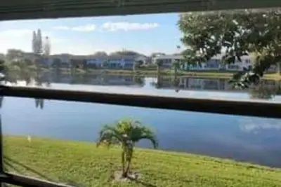 133 Somerset G, West Palm Beach: photo 1 of 22