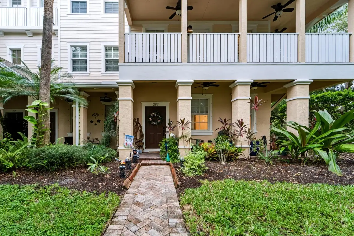 297 E Bay Cedar Cir, Jupiter: photo 1 of 70