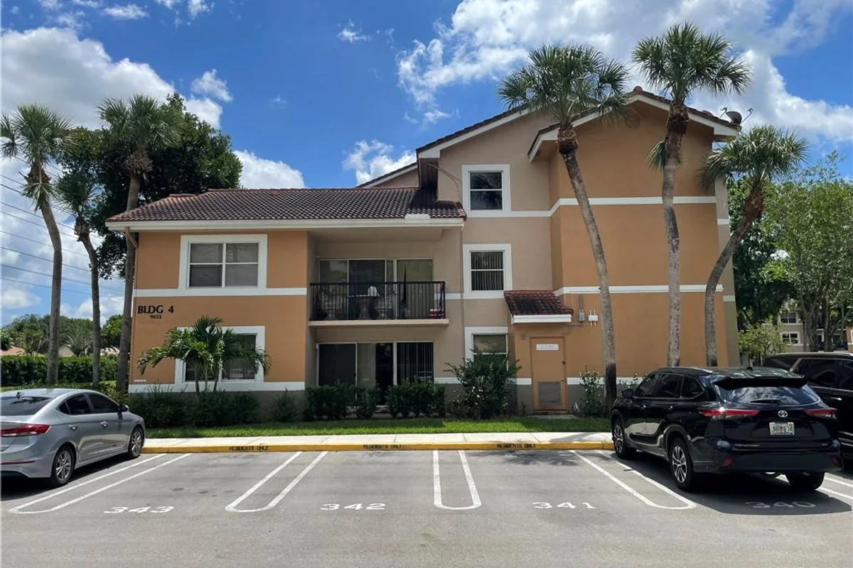 9033 Wiles Rd #302, Coral Springs: photo 1 of 18