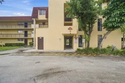 3490 Foxcroft Rd #B303, Miramar: photo 1 of 19