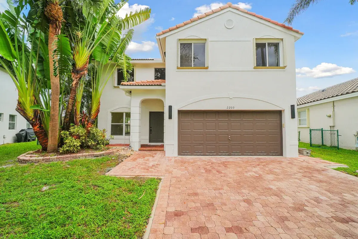 2203 SW 134th Ave, Miramar: photo 1 of 43