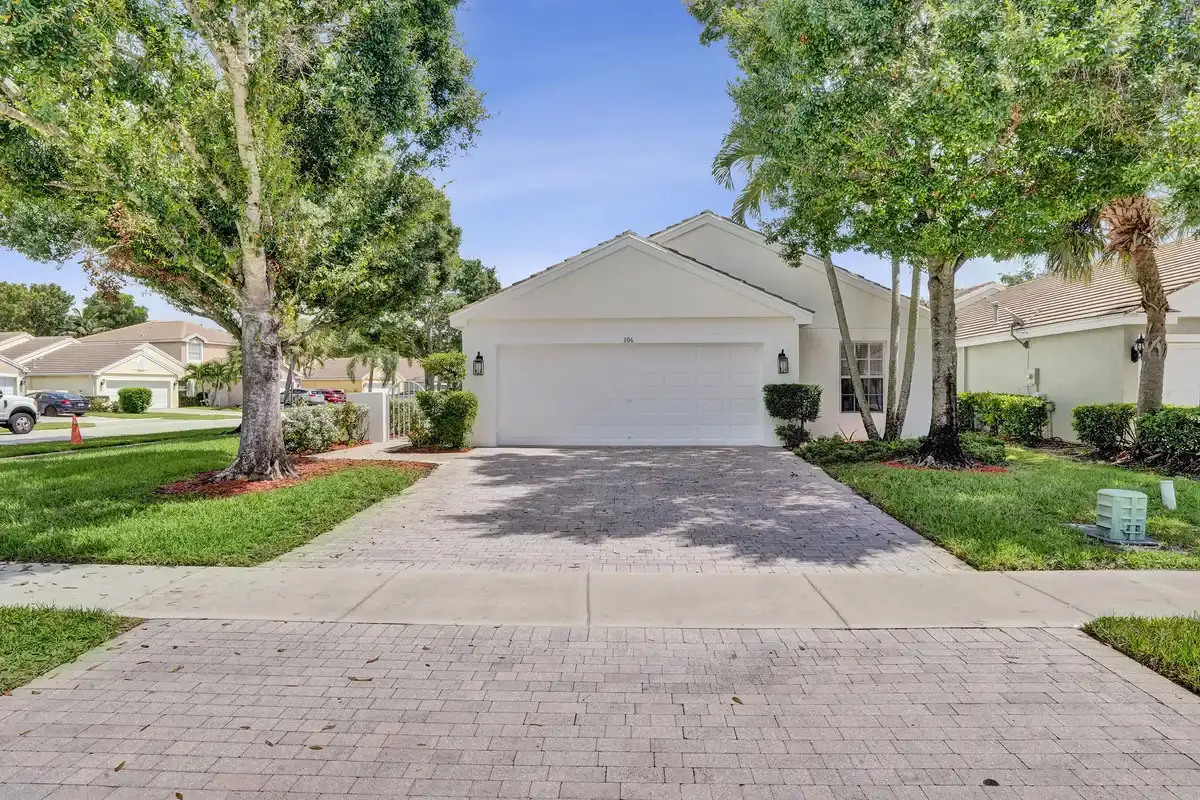 106 Hamilton Ter, Royal Palm Beach: photo 1 of 37