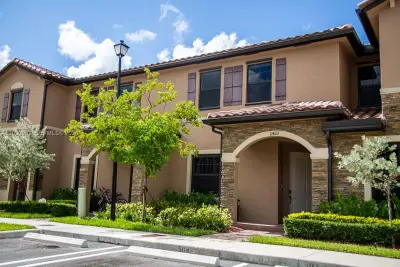 11422 SW 248th Ln, Homestead: photo 1 of 23