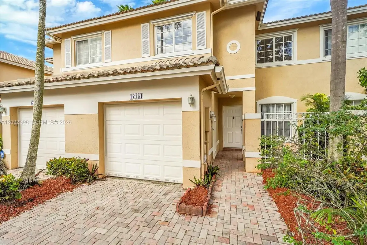 17161 NW 23rd St, Pembroke Pines: photo 1 of 17