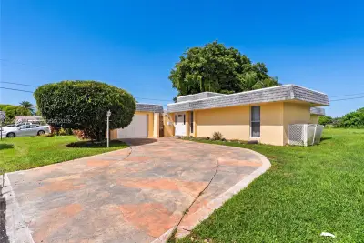 5405 Bayberry Ln, Tamarac: photo 1 of 26