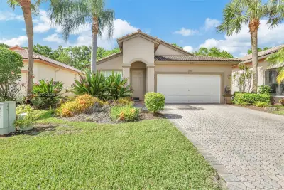 8481 Siciliano St, Boynton Beach: photo 1 of 58