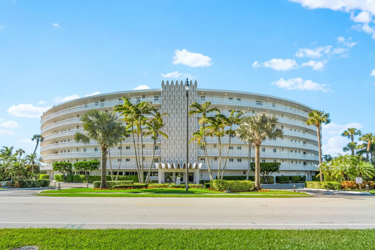 2505 S Ocean Blvd #7140, Palm Beach: photo 1 of 90