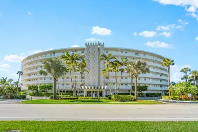 2505 S Ocean Blvd #7140, Palm Beach: photo 1 of 90