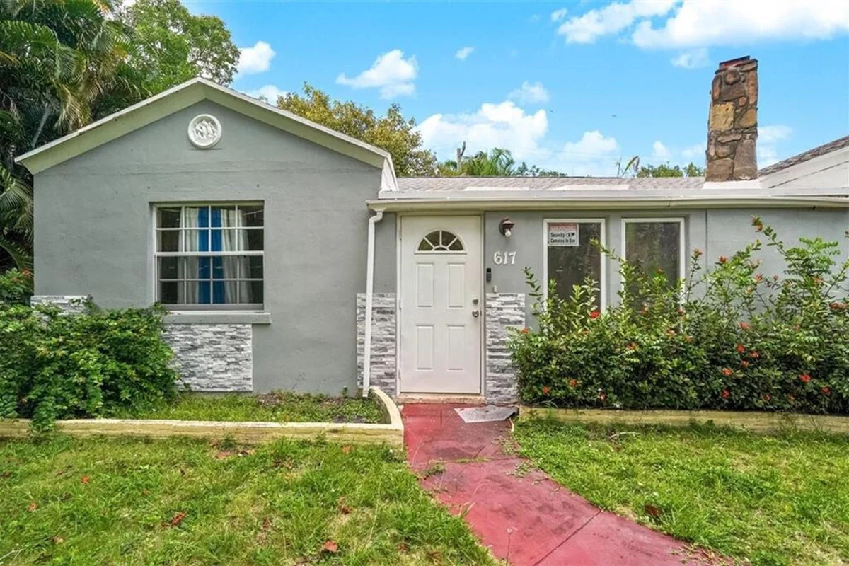 617 Lakeside Harbor, Boynton Beach: photo 1 of 16