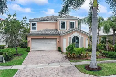 9640 Phipps Ln, Wellington: photo 1 of 67