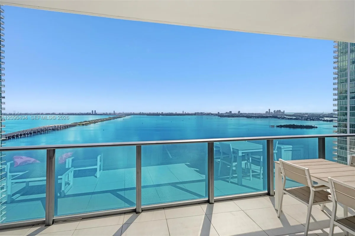 480 NE 31st St #2904, Miami: photo 1 of 51