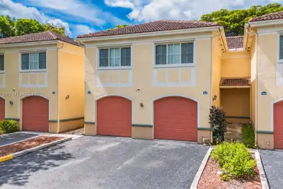 2474 Centergate Dr #203, Miramar: photo 1 of 17