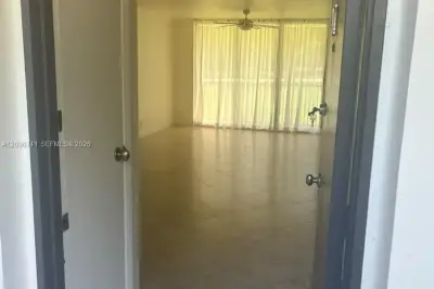 3101 N Country Club Dr #107, Aventura: photo 1 of 25