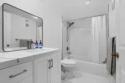 3826 Whitehall Dr #302, West Palm Beach: photo 1 of 24