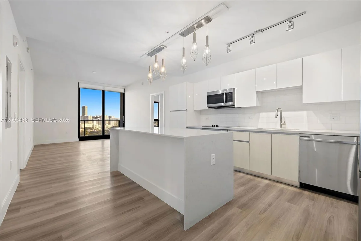101 Diplomat Pkwy #1104, Hallandale Beach: photo 1 of 98