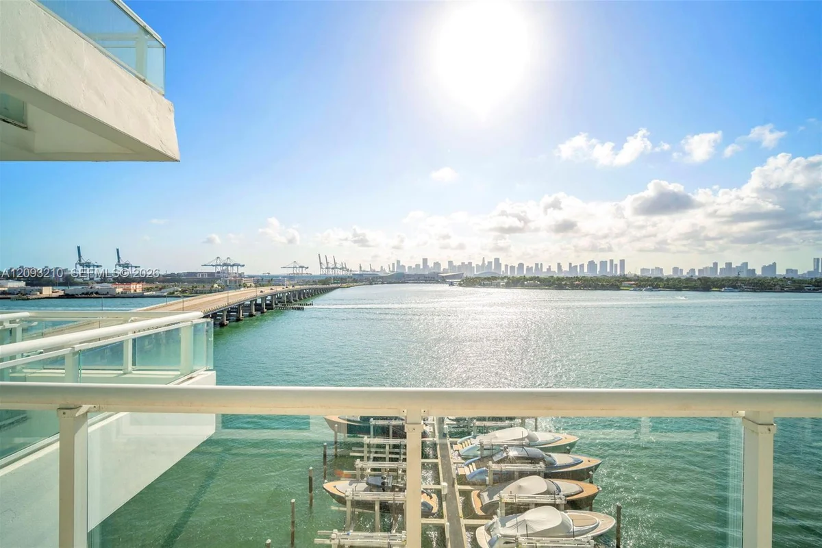 520 West Ave #803, Miami Beach: photo 1 of 31
