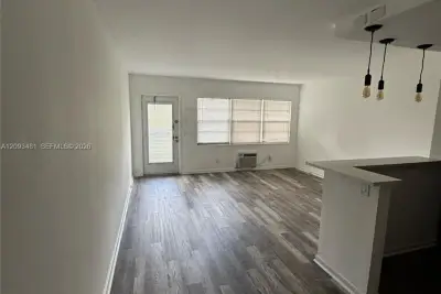 22 Suffolk A, Boca Raton: photo 1 of 22