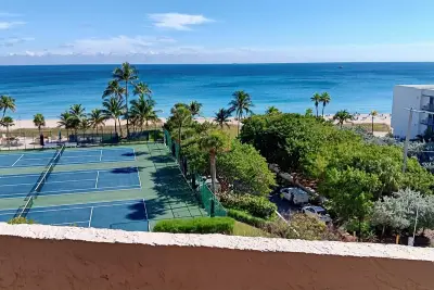 4900 N Ocean Blvd #819, Lauderdale-by-the-Sea: photo 1 of 29