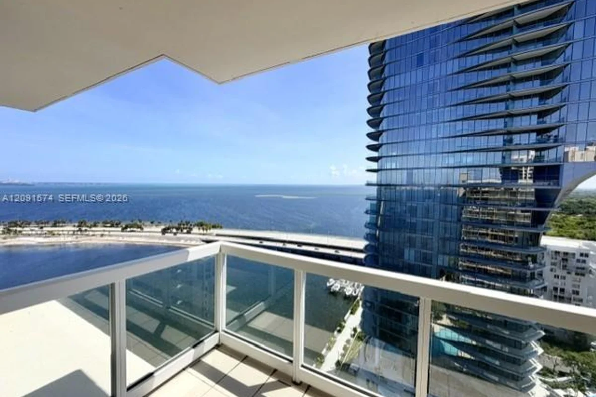 2451 Brickell Ave #PHC, Miami: photo 1 of 8