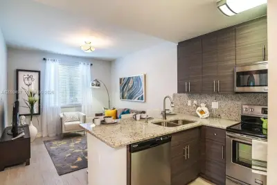 833 SW 13th Ct #103, Miami: photo 1 of 11