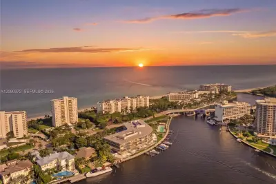 725 S Ocean Blvd #105, Boca Raton: photo 1 of 50